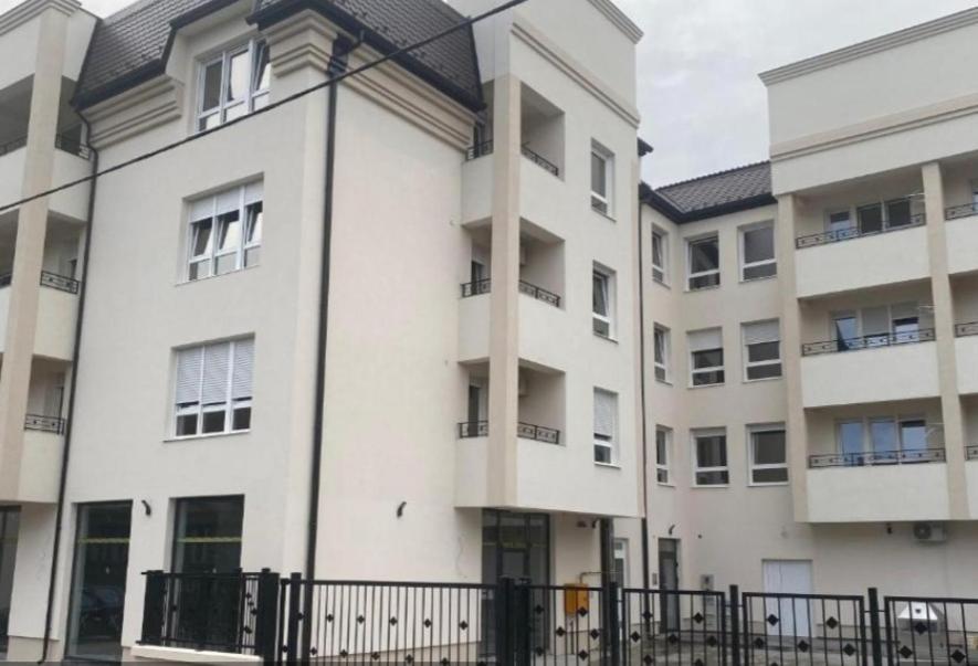 306 Apartman ซูโบติกา ภายนอก รูปภาพ