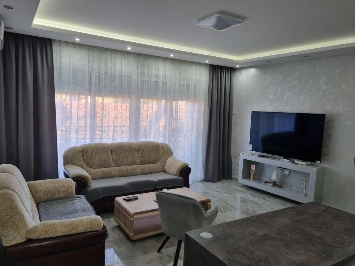 306 Apartman ซูโบติกา ภายนอก รูปภาพ